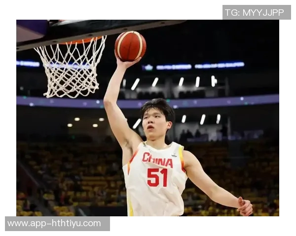 杨瀚森超远三分球惊艳全场成功登上微博热搜榜第九位 杨瀚森超远三分球惊艳全场成功登上微博热搜榜第九位