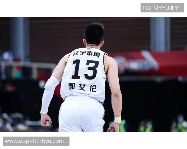 袁甲谈球队准入情况表示只要有继续参与的意愿问题不大